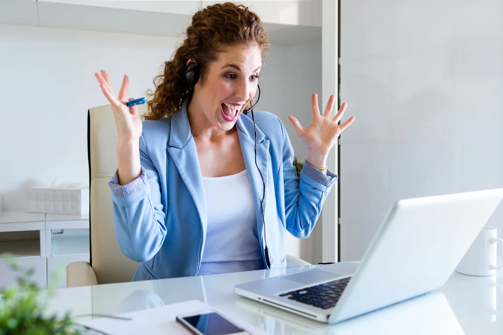 How to Hire a Virtual Assistant: Guide for Business Owners
