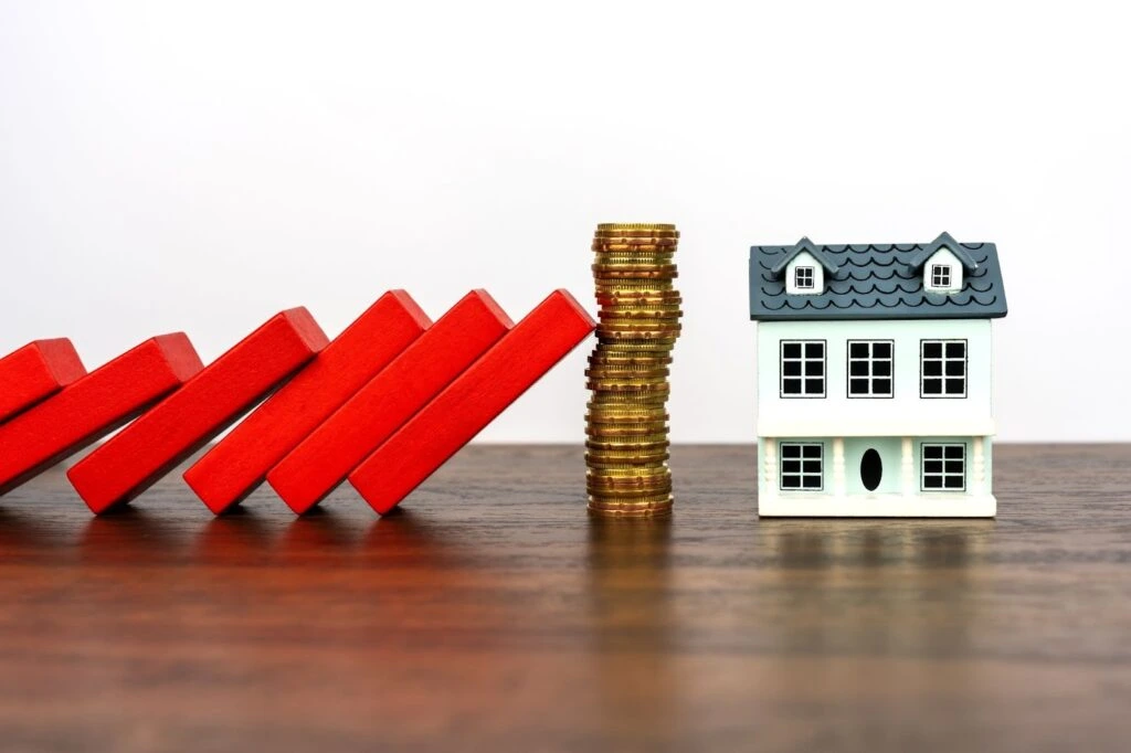 Real Estate in Crisis How Economic Downturns Reshaped the Industry Forever